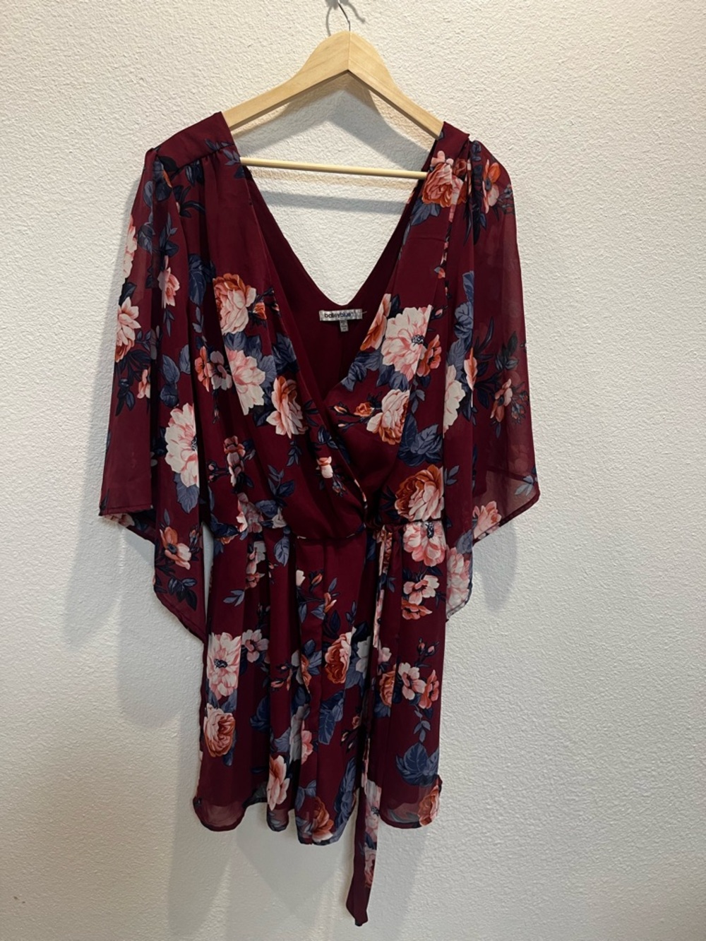 Bailey Blue Sz 2X Romper Shorts Floral Print V-Neck Lined Tie Fairy Goth Whimsy